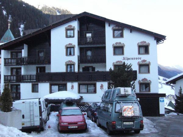 Hotel Garni Alpenrose Ischgl Bagian luar foto
