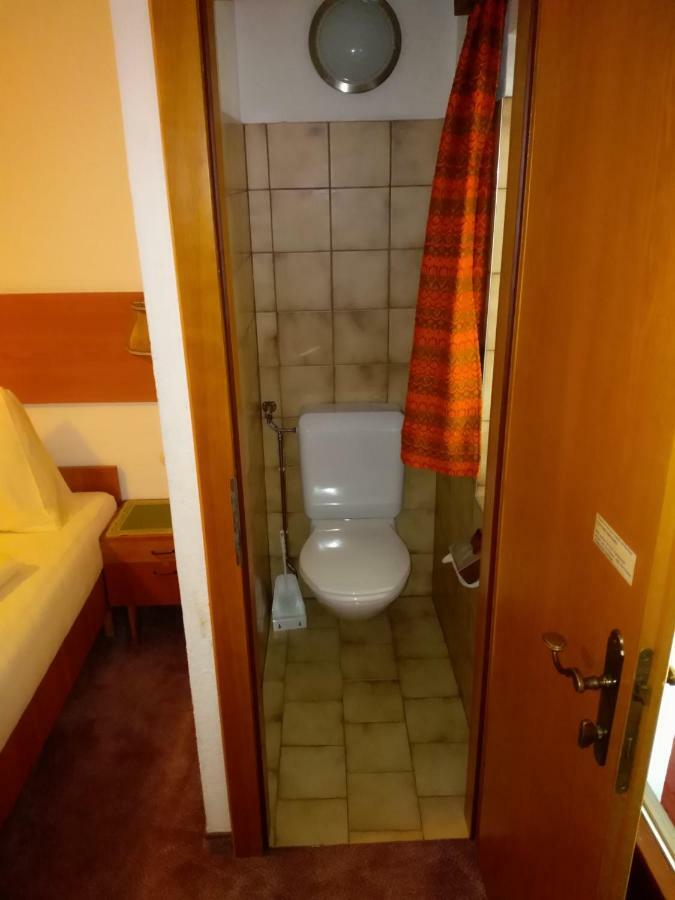 Hotel Garni Alpenrose Ischgl Bagian luar foto